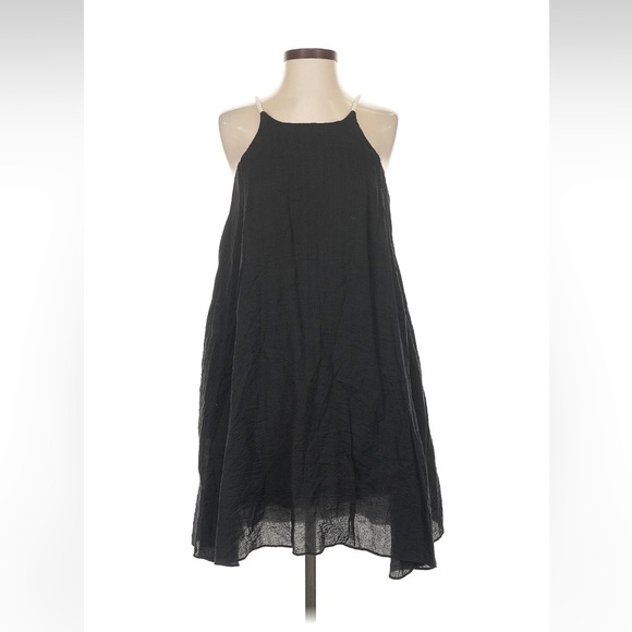 Moon River Dresses & Skirts - Moon River Black Sleeveless Dress